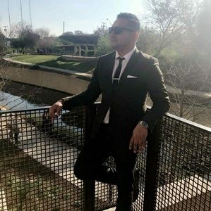 Meet your Posher, Ramiro